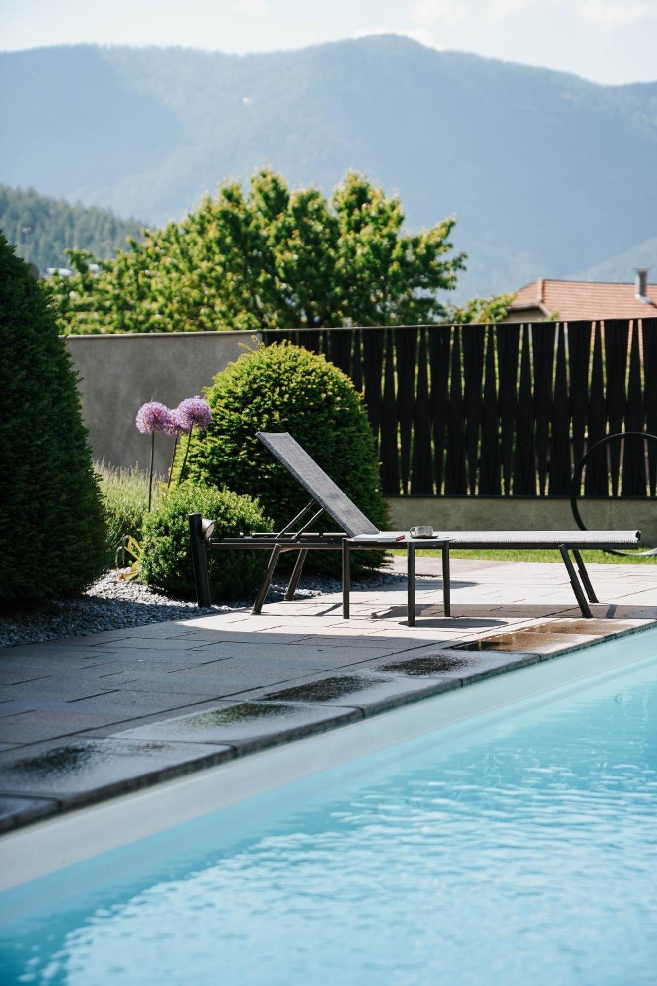 Anton Dolomites Hideaway Apartment Brunico Exterior photo